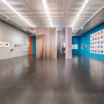 Exhibition view, Lentos Linz  © Violetta Wakolbing